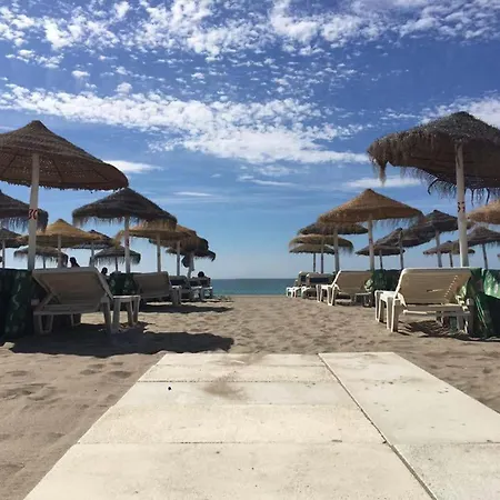 Front Row Penthouse On Carvajal Fuengirola