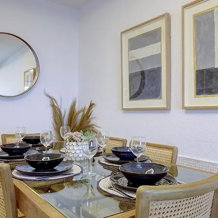 Front Row Penthouse On Carvajal * Фуэнхирола